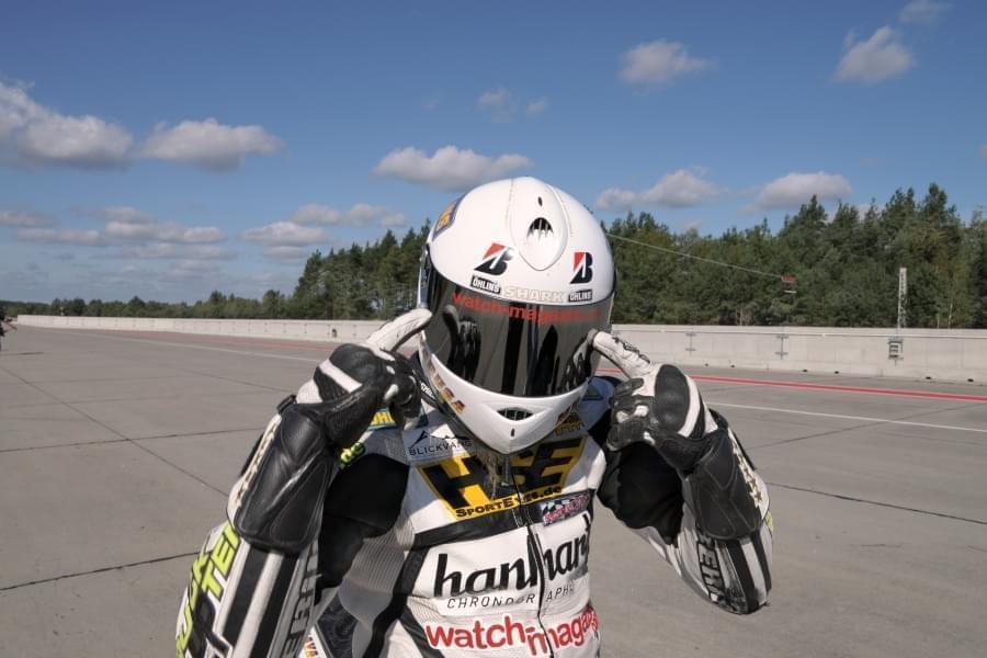 KM Suzuki B-King 295,5 km/h