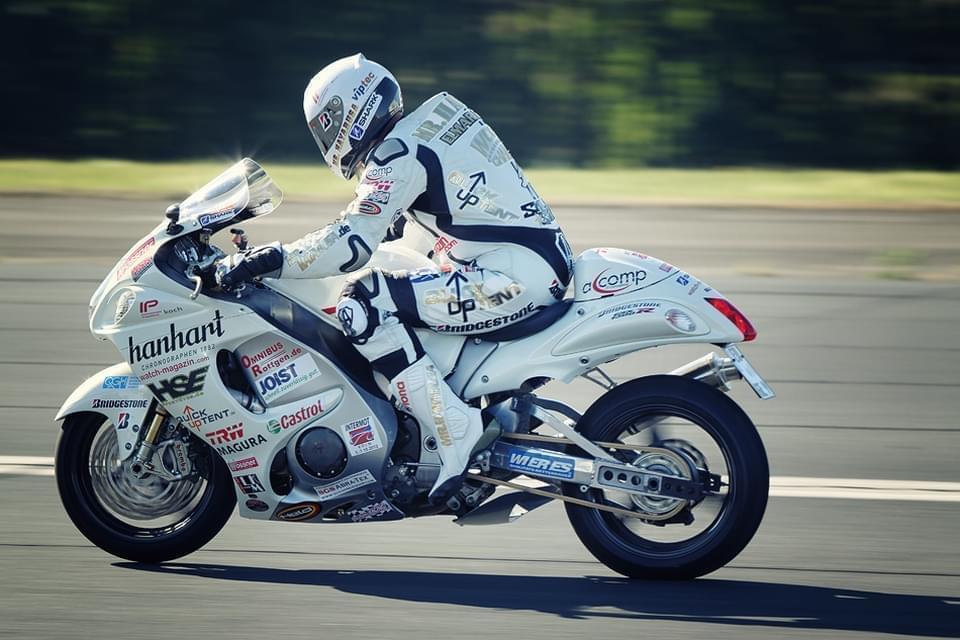 KM Suzuki B-King 295,5 km/h